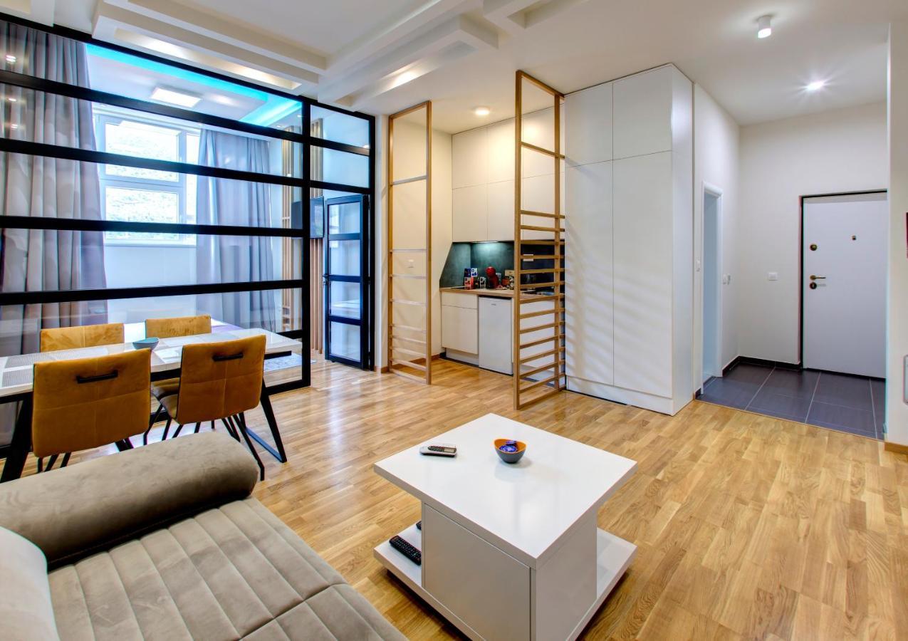 Apartmani Dolina Sunca 莫斯塔尔 外观 照片
