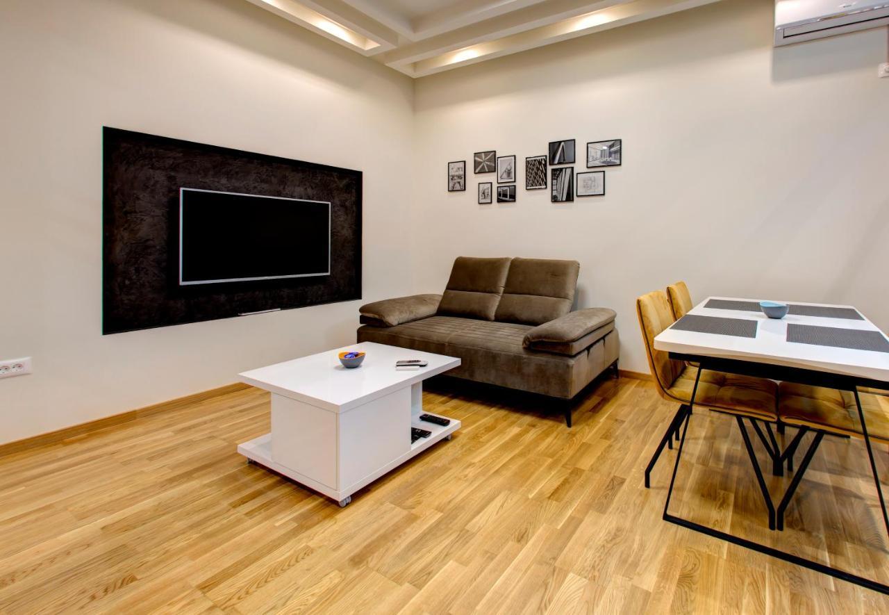 Apartmani Dolina Sunca 莫斯塔尔 外观 照片